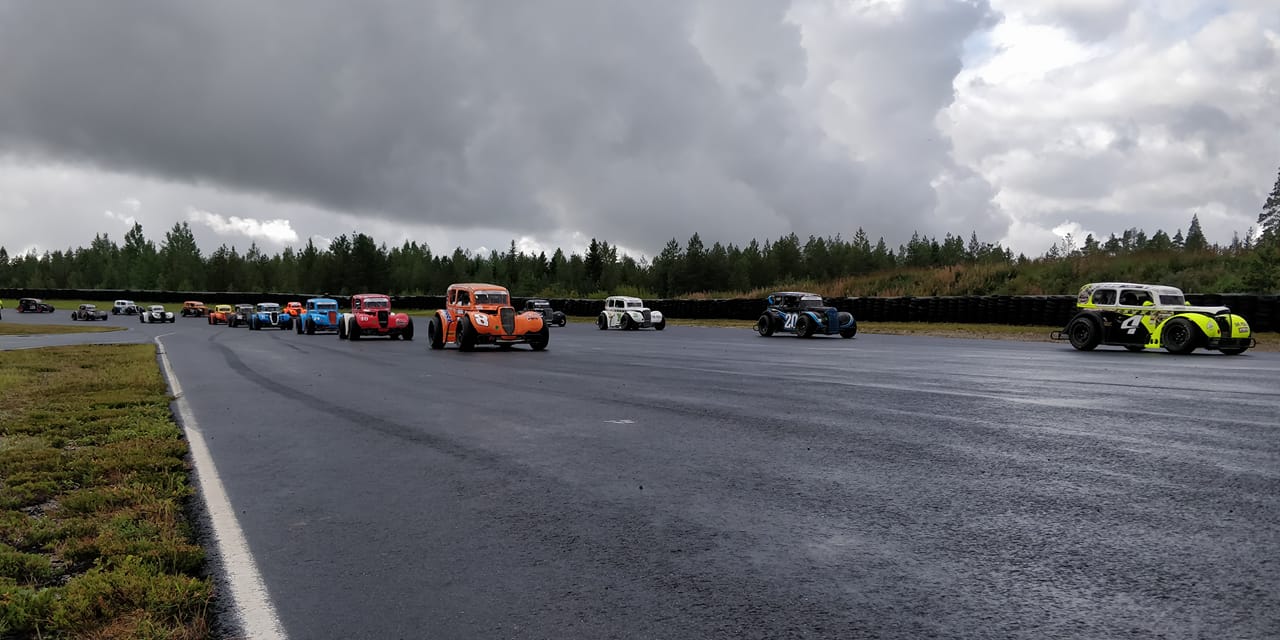 Racing 118410623 3371857622834422 9221941820329362341 n